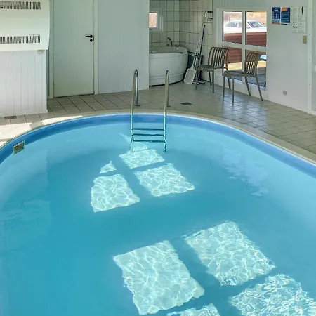 Semesterbostad Beautiful In With Sauna